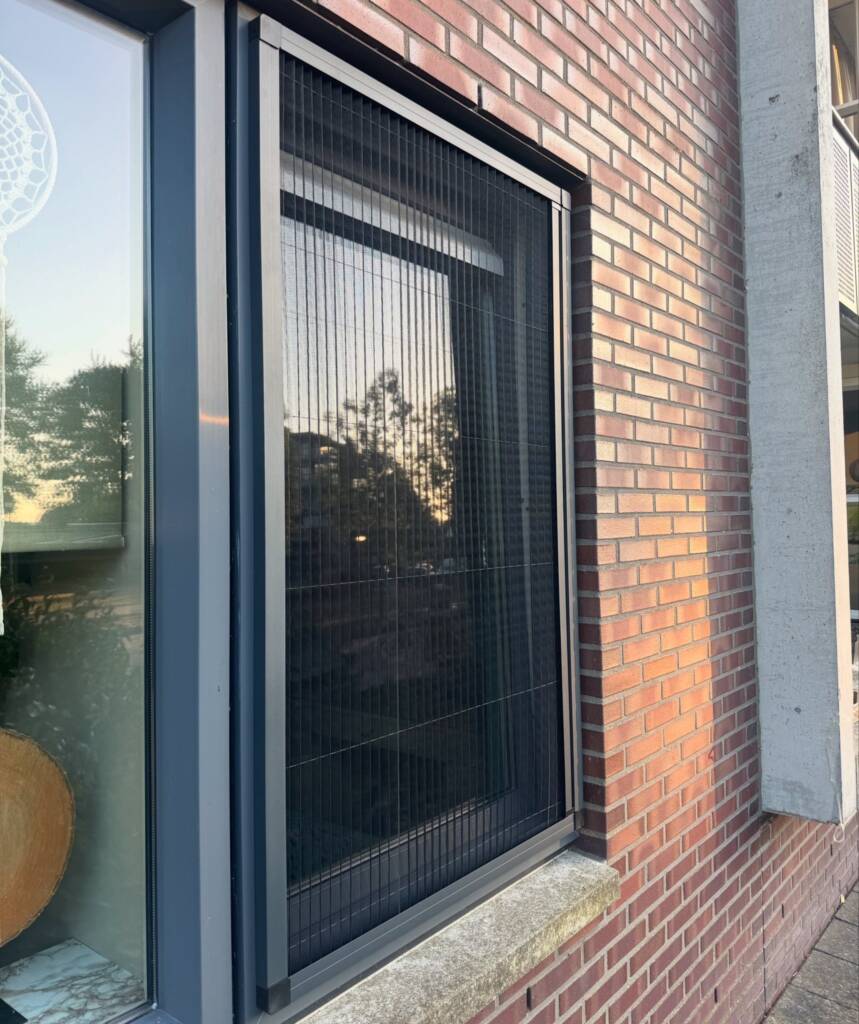 Plissé raamhor op maat - Van Es Window Solutions